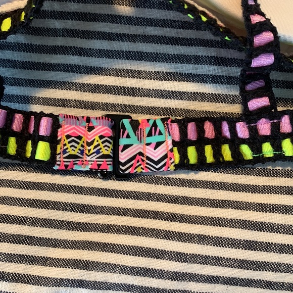 Victoria’s Secret Geometric Print Triangle Bikini - Picture 7 of 8